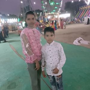 Meet your Posher, Sunil